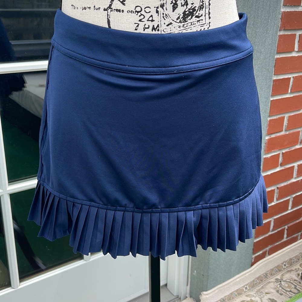 Navy InPhorm Tennis Skirt with pleats Sz Small